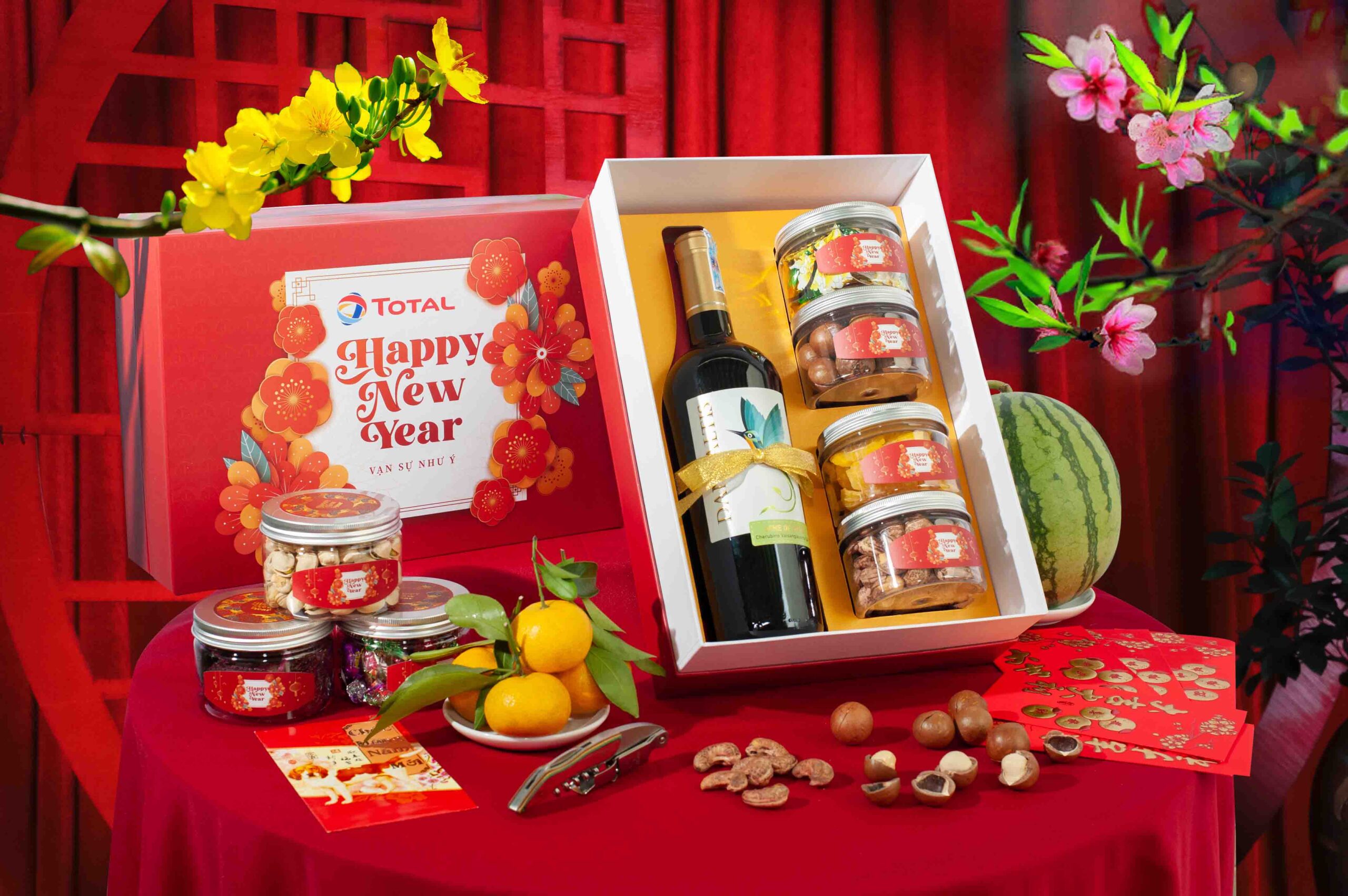 Hộp quà Tết Hạnh Phúc – Tên gọi mang trọn thông điệp an khang Hộp quà Tết Hạnh Phúc – Tên gọi mang trọn thông điệp an khang