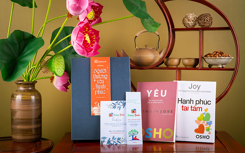 Gợi ý cách đóng gói quà đẹp mắt, sang trọng – thể hiện lòng tri ân trọn vẹn nhất Gợi ý cách đóng gói quà đẹp mắt, sang trọng – thể hiện lòng tri ân trọn vẹn nhất